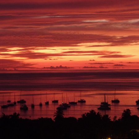 Maeva Sunset View Hotell Punaauia  Exteriör bild
